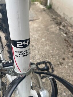 Prodám Dětské kolo velikosti 24. - 2