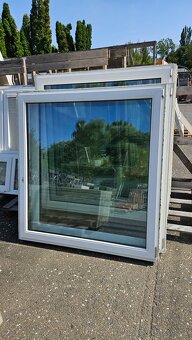 Okno PVC - 1470x1555 mm - STARŠÍ - 10 KS - 2