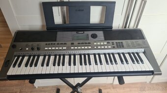 Klávesy Yamaha PSR E443 (vč. příslušenství) - 2