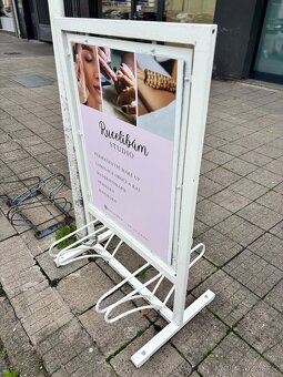 Reklamní cedule - 2