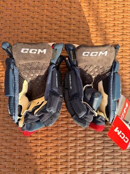 Hokejové rukavice CCM FT6 Pro 11” - 2