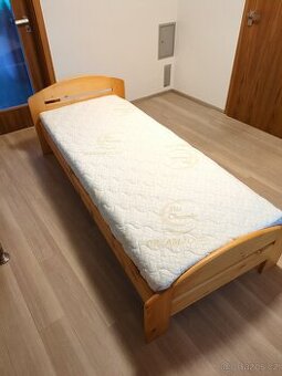 Postel z masivu 80 x 200 s matrací - 2