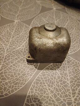 Kryt karburátoru Simson - 2