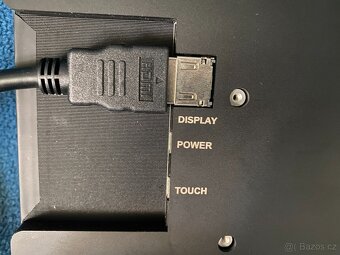 Dotykový přenosný monitor 10palců - 2