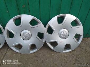 Poklice Škoda R15 - 2