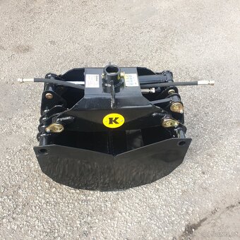 Hydraulický drapák na sypké hmoty - 2