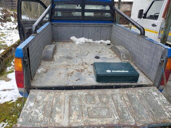 Predám/ vymením Nissan Navara D21 2.7 TD - 2