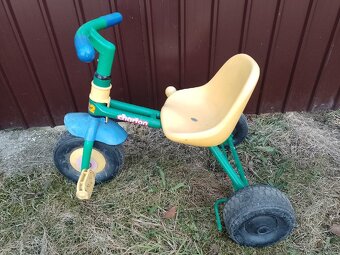Šlapací tříkolka - 2