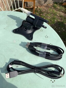 Daruji držák na televizi - 2