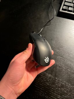 SteelSeries Rival 3 – drátová herní myš + krabice - 2