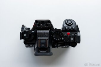 Panasonic Lumix S5IIX bezzrcadlovka - 2