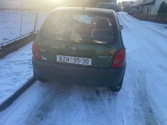 Opel Corsa - 2