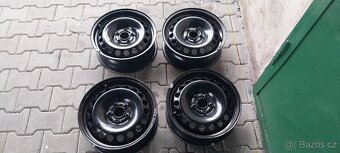 Prodám 4 x ocel.disk Škoda,VW 5,5 x 15 ET 40 rozteč 5 x 100 - 2