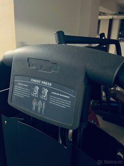 Fitness Stroj - Hrudník - zánovní - 2