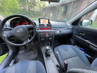 Mazda 3 Hatchback 2.0 Benzín - 2