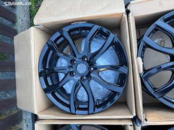 ORIGINÁL Alu KIA CEED, Hyundai R18, 5x114.3 - TOP STAV - 2