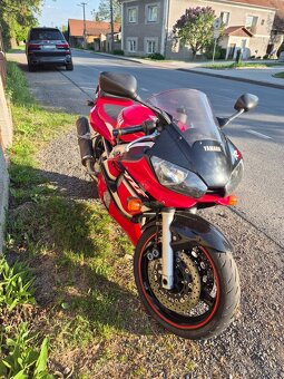 Yamaha r6 - 2