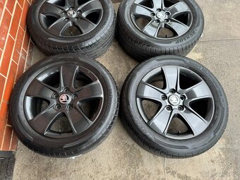 Alu 16" 5x112, Škoda "Crateris Atracit " pneu 70% , TOP - 2