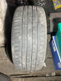 215/50 R17 Dvě letní gumy - 2