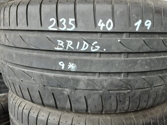 PNEU 235/40/19 a 255/40/19 , R19 letní - 2