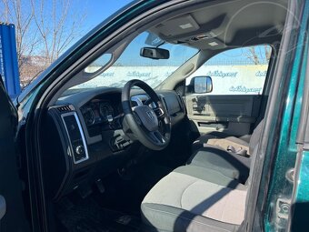 Dodge Ram 5.7 V8 HEMI – Americká síla s 6 místy - 2