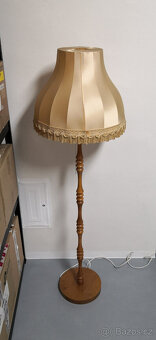Starožitná lampa - 2