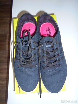 černé tenisky vel.37 1/3 ADIDAS-dámské - 2