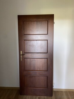 Interiérové dveře se zárubní, levé 80 - 2