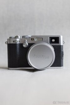 Fujifilm X100F – ikonický street fotoaparát - 2