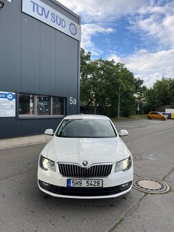 Škoda Superb 2.0tdi 103kw - 2