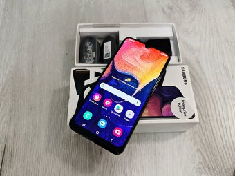 Samsung Galaxy A50 128GB – komplet, TOP stav - 2