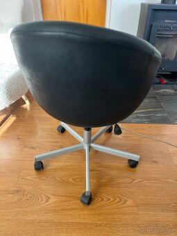 Kancelářské křeslo - 2