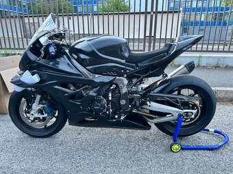 BMW M1000RR - 2