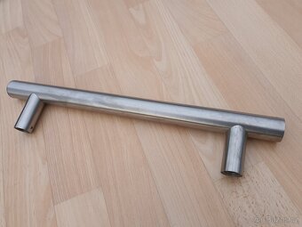 masivní nerez madlo na dveře 40cm - 2