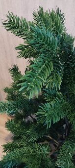 Stromeček vánoční umělý - 2