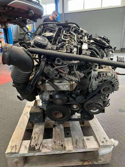 Motor n47D20C-105kW původ BMW e90 - 2