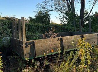 Korba valník Praga V3S v dobrém stavu - 2