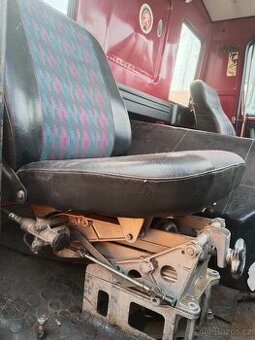 Sedačky Tatra 815 - 2