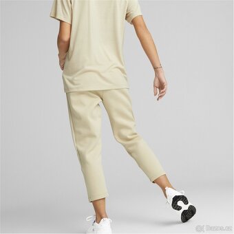 Prodám NOVÉ dámské tepláky PUMA - 2