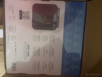 Nový tělesný analyzátor a váha . - 2