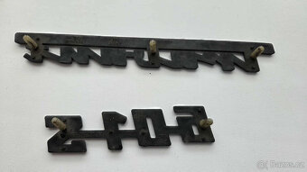 Znak TRABANT 601 S plast - 2