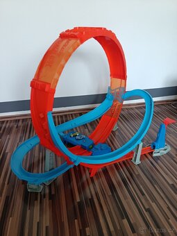 Hot Wheels dráha - 2