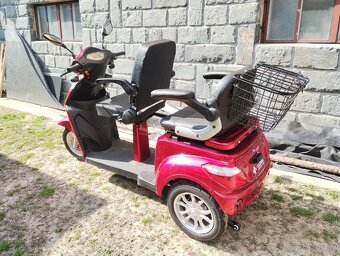 Dvoumístná elektrická tříkolka - 2