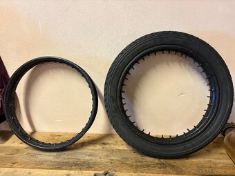Historické motoráfky 19” - 2
