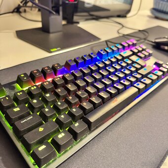 Herní Mechanická Klávesnice Niceboy Oryx K300X - 2