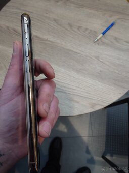 iPhone 11 PRO 64 gb gold - 2