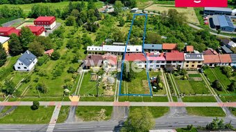 Prodej prostorného domu Chvalčov - 2