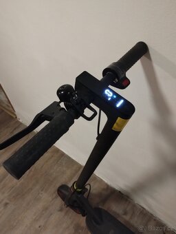 Koloběžka Xiaomi Mi Pro - 2