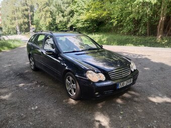 Mercedes Benz C200 CDI W203 - 2