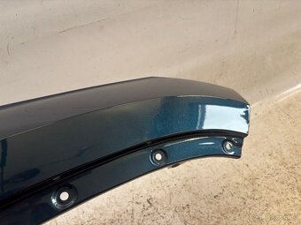 Přední pravý blatník Škoda Kodiaq modrá lava - 2
